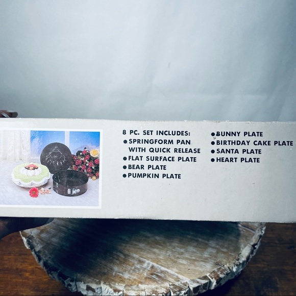 Springform pan 8 piece holiday set NEW - Picture 2 of 8